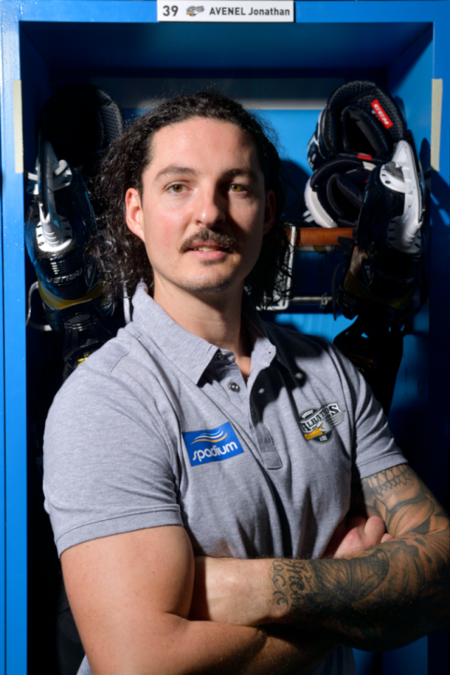Jonathan AVENEL